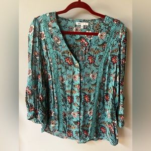 Women’s blouse